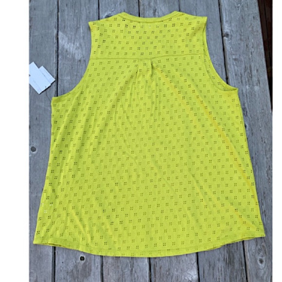 Liz Claiborne v neck tank, XL, Lime green. - Picture 2 of 3